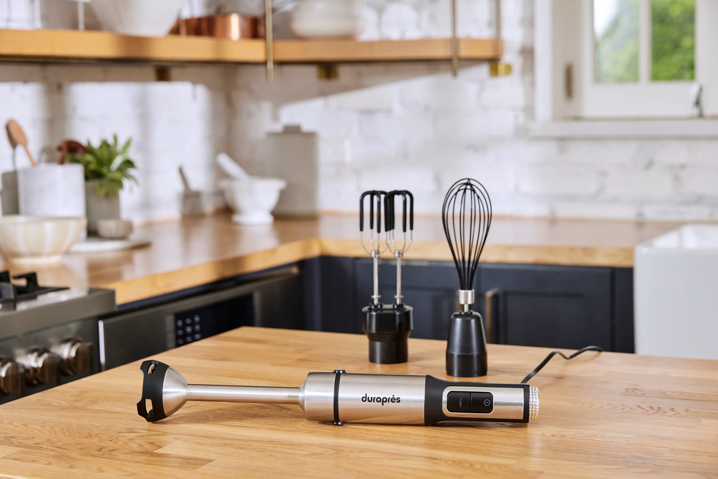 Manual vs Electric Kitchen Tools: What Professional Chefs Actually Use at Home